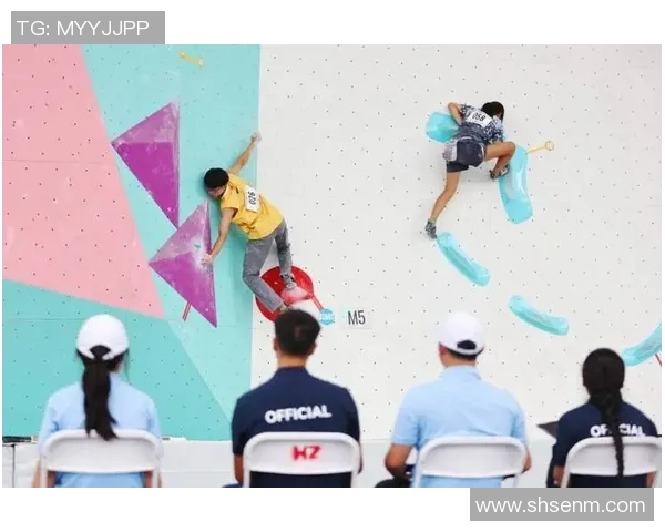 深圳攀岩队的包夹战术解析与攀岩热点的深度探讨 深圳攀岩队的包夹战术解析与攀岩热点的深度探讨