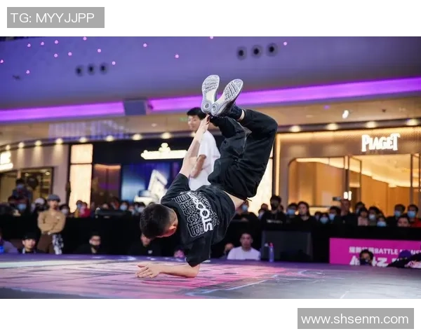 重庆街舞队与北京街舞队的精彩对决与节奏分析全景回顾 重庆街舞队与北京街舞队的精彩对决与节奏分析全景回顾